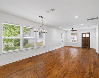 1060 Regent Street Sw - Photo Thumbnail 14