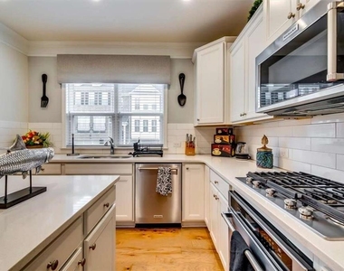 6171 Brevard Drive - Photo Thumbnail 12