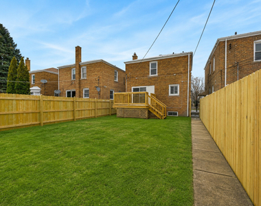 10606 S Vernon Avenue - Photo Thumbnail 14