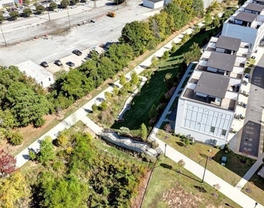 1024a Robert Smalls Way - Photo Thumbnail 45