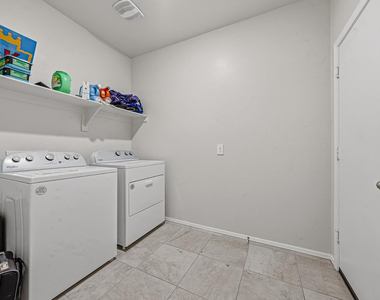 25285 N 185th Drive - Photo Thumbnail 25