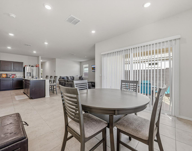 25285 N 185th Drive - Photo Thumbnail 22