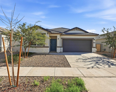 25285 N 185th Drive - Photo Thumbnail 3