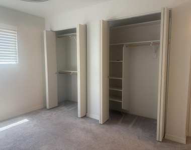 520 N Stapley Drive - Photo Thumbnail 8
