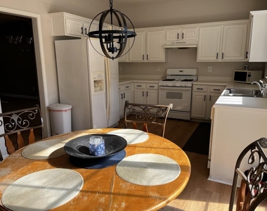 577 Ashland Parkway - Photo Thumbnail 14