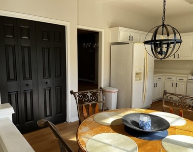 577 Ashland Parkway - Photo Thumbnail 15