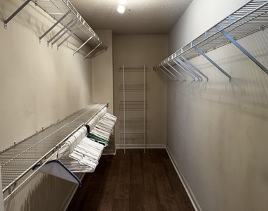 577 Ashland Parkway - Photo Thumbnail 25