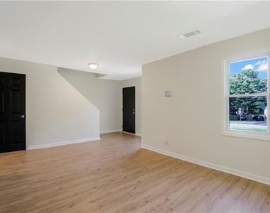 551 Valley Hill Road Se - Photo Thumbnail 2