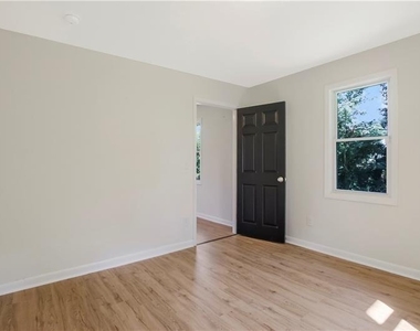 551 Valley Hill Road Se - Photo Thumbnail 11