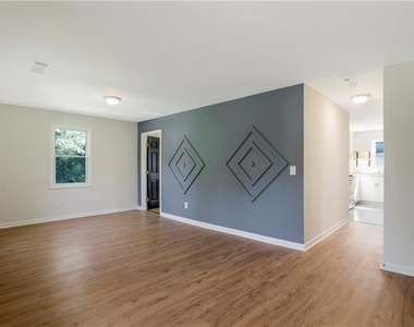 551 Valley Hill Road Se - Photo Thumbnail 4