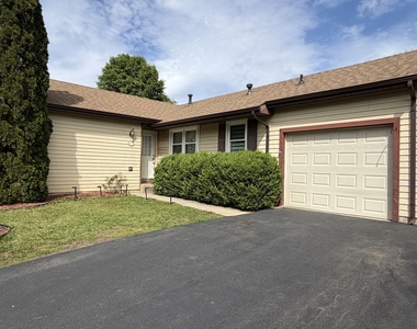 1900 Stanford Drive - Photo Thumbnail 2
