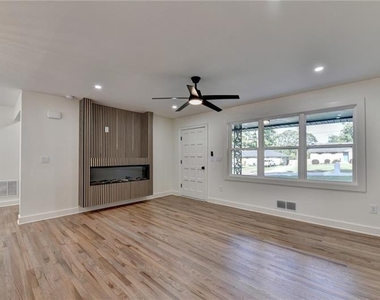 2181 Juanita Street - Photo Thumbnail 10
