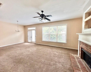 64 Creighton Lane - Photo Thumbnail 2
