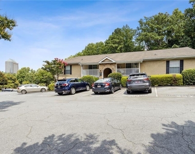 3155 Seven Pines Court - Photo Thumbnail 20