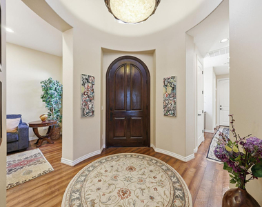8891 E Mountain Spring Road - Photo Thumbnail 2