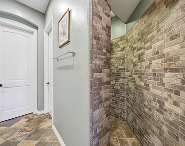 8891 E Mountain Spring Road - Photo Thumbnail 19