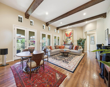 8891 E Mountain Spring Road - Photo Thumbnail 4