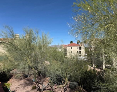 16724 E Gunsight Drive - Photo Thumbnail 18