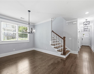 254 Lamon Avenue Se - Photo Thumbnail 11