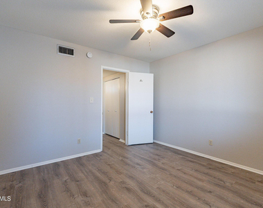 6407 E Butte - Photo Thumbnail 14