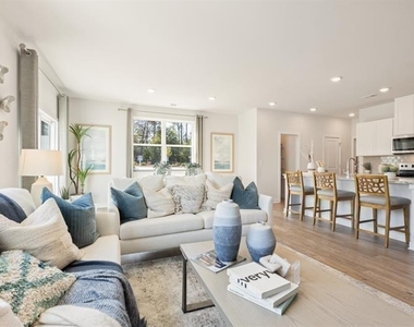 1931 Westwind Street - Photo Thumbnail 5