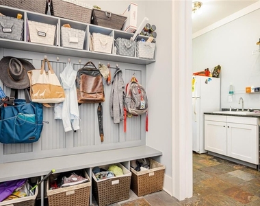 123 Ansley Street - Photo Thumbnail 29