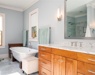123 Ansley Street - Photo Thumbnail 50