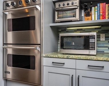 123 Ansley Street - Photo Thumbnail 13