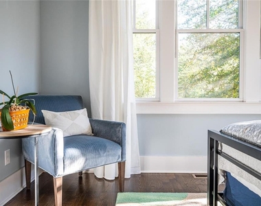 123 Ansley Street - Photo Thumbnail 32