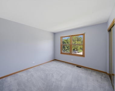 752 Rosanne Street - Photo Thumbnail 20