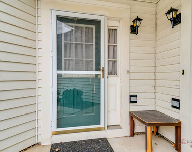 1357 S Candlestick Way - Photo Thumbnail 4