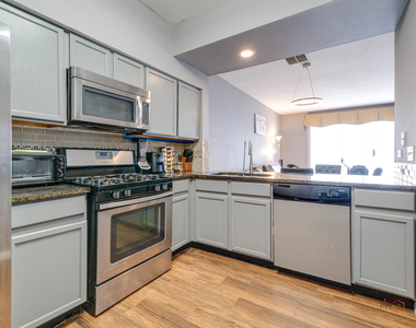1357 S Candlestick Way - Photo Thumbnail 8