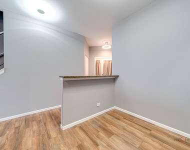 1357 S Candlestick Way - Photo Thumbnail 15
