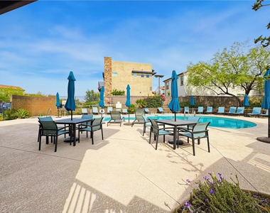 2345 W Gloria Lane - Photo Thumbnail 36
