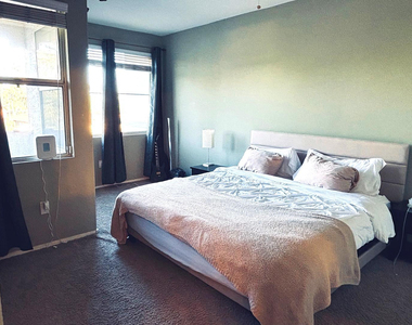 3302 N 7th Street - Photo Thumbnail 16