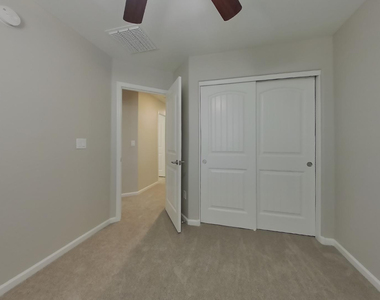 12532 W Hummingbird Terrace - Photo Thumbnail 11