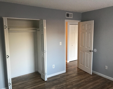 4410 E Pueblo - Photo Thumbnail 4