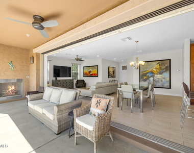 10260 E White Feather Lane - Photo Thumbnail 9