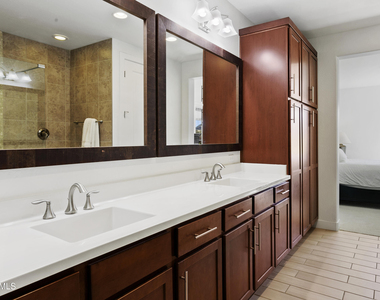 10260 E White Feather Lane - Photo Thumbnail 27