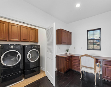 18507 N 94th Street - Photo Thumbnail 22