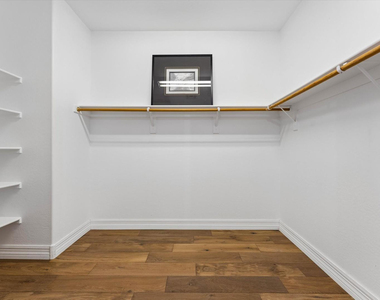 18507 N 94th Street - Photo Thumbnail 42