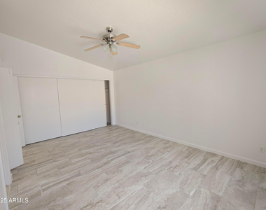 18420 N 45th Street - Photo Thumbnail 10