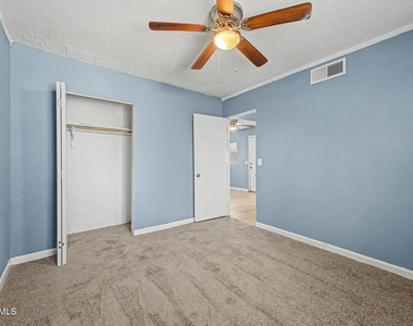 2135 W Hadley Street - Photo Thumbnail 23