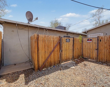 2135 W Hadley Street - Photo Thumbnail 11