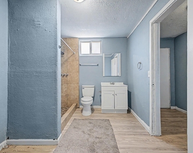 2135 W Hadley Street - Photo Thumbnail 27