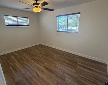 1418 E Williams Street - Photo Thumbnail 16