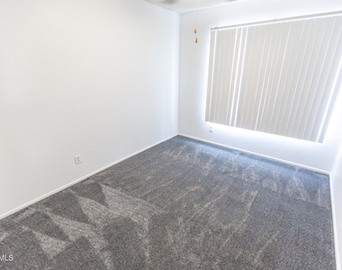 19601 N 7th Street - Photo Thumbnail 16
