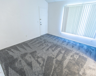 19601 N 7th Street - Photo Thumbnail 2