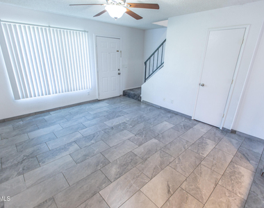 19601 N 7th Street - Photo Thumbnail 12