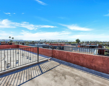 3441 E Avalon Drive - Photo Thumbnail 2
